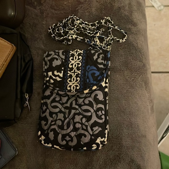 Vera Bradley small bag with chain - Picture 1 of 3